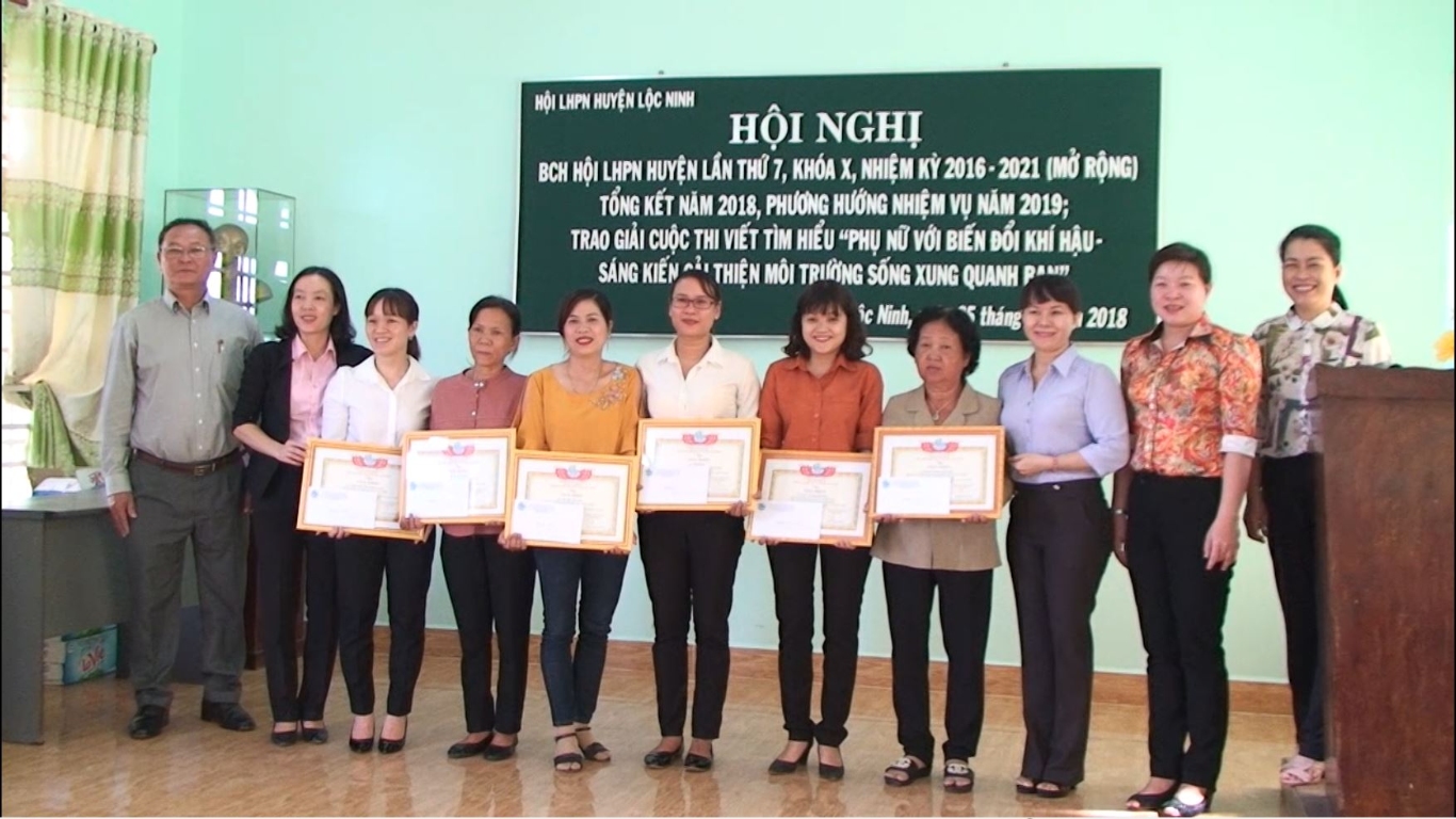 Hội LHPN huyện Lộc Ninh tổng kết công tác hội và phong trào phụ nữ năm 2018