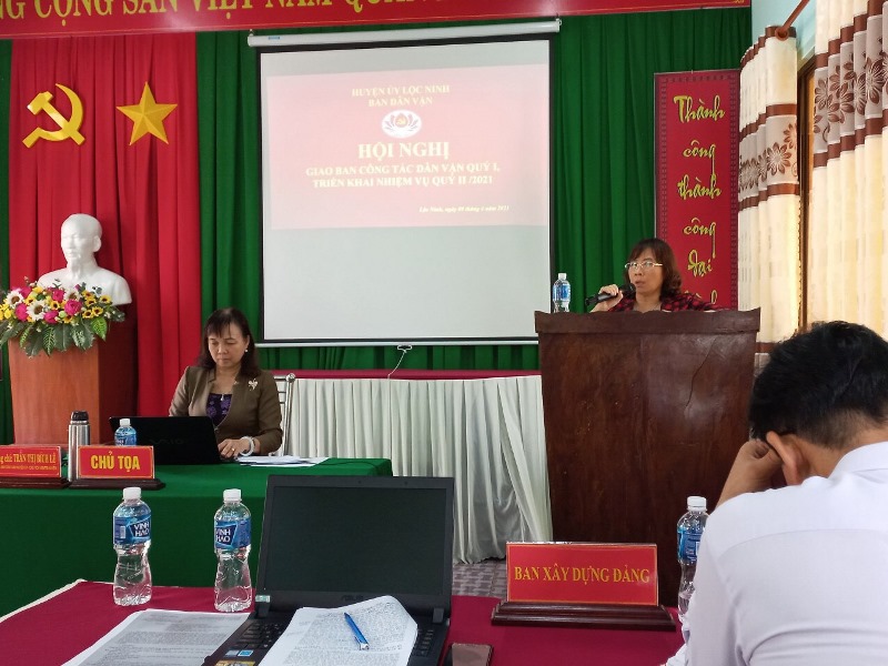Ban Dân vận Huyện ủy Lộc Ninh giao ban quý I/2021