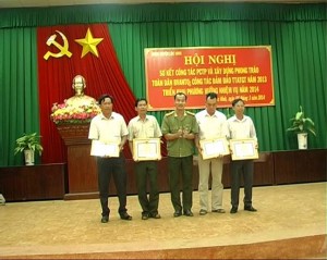 Huyện Lộc Ninh sơ kết công tác phòng chống tội phạm và  xây dựng phong trào toàn dân bảo vệ an ninh tổ quốc