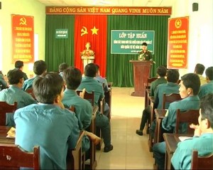 Ban chỉ huy Quân sự huyện Lộc Ninh  tổ chức lớp tập huấn công tác tham mưu tác chiến cho cán bộ quản lý dân quân tự vệ