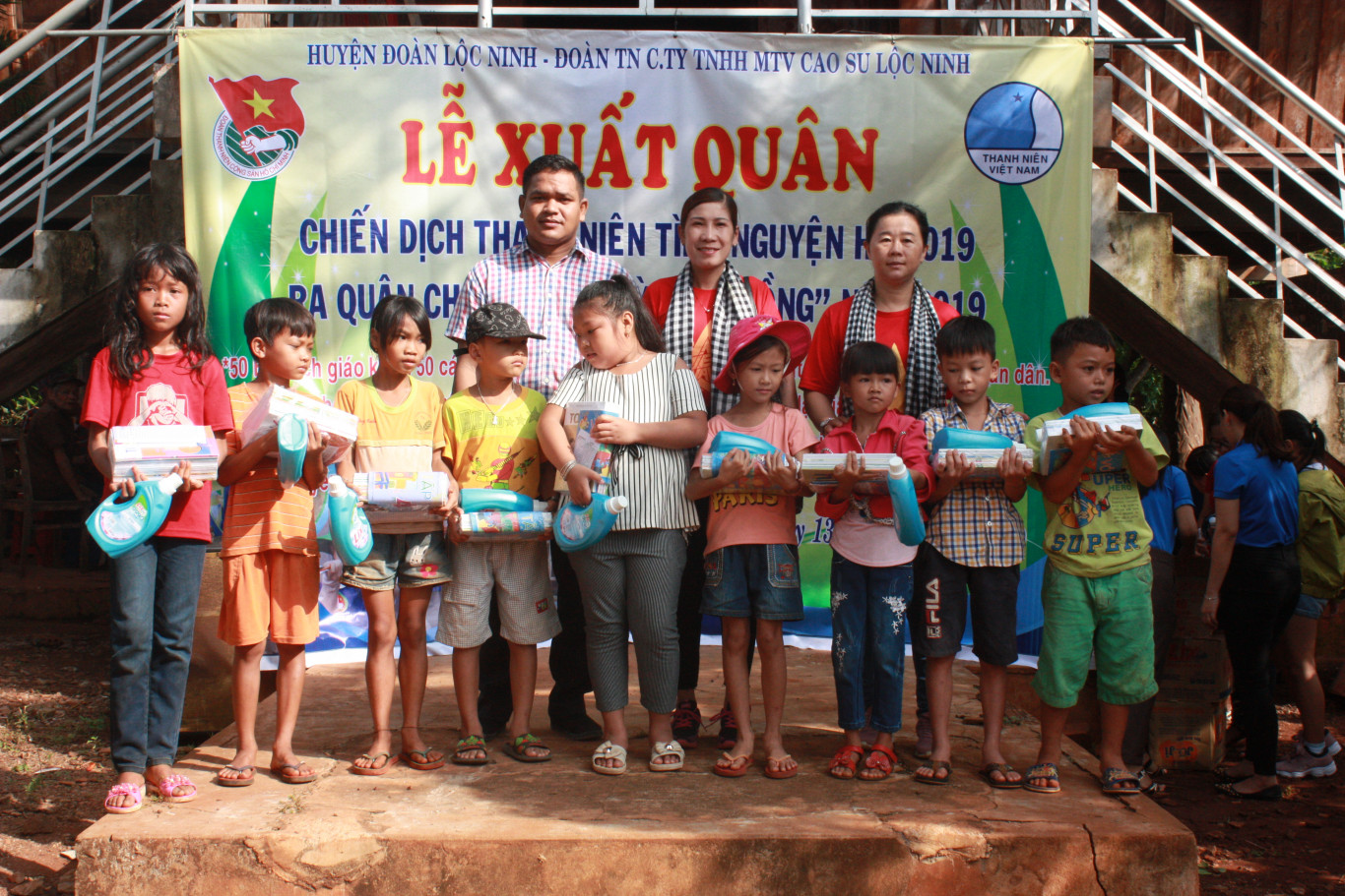 Lộc Ninh  khởi động Chiến dịch tình nguyện  kỳ nghỉ hồng năm 2019