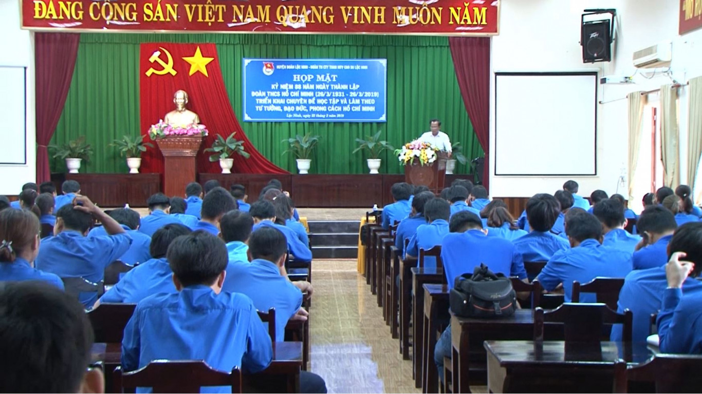 Lộc Ninh họp mặt kỷ niệm 88 năm Ngày thành lập Đoàn 26/3.