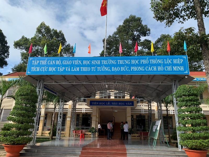 Huyện Lộc Ninh kiểm tra công tác phối hợp, hỗ trợ chuẩn bị Kì thi tốt nghiệp trung học phổ thông năm 2020 trên địa bàn huyện