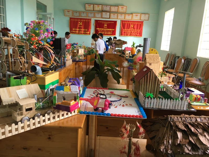 Cuộc thi Sáng tạo Thanh thiếu niên, nhi đồng tỉnh Bình Phước lần XI,  năm 2017-2018: 90 sản phẩm, mô hình, giải pháp vào Chung khảo