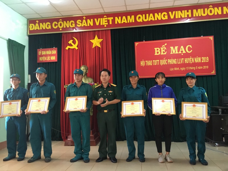 Huyện Lộc Ninh tổng kết, trao giải Hội thao Thể dục - thể thao quốc phòng lực lượng vũ trang năm 2019