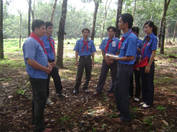 Lộc Ninh: 13 giáo viên đạt danh hiệu Tổng phụ trách giỏi năm học 2010-2011