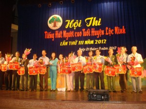 Những cảm nhận từ Hội thi Tiếng hát người cao tuổi huyện Lộc Ninh