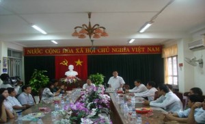 Văn phòng Hội đồng nhân dân - UBND huyện Lộc Ninh tổ chức buổi họp mặt đầu xuân Giáp Ngọ -2014