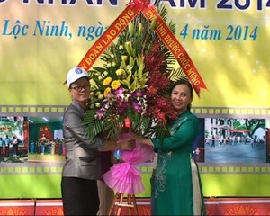 LĐLĐ huyện Lộc Ninh tổ chức Lễ phát động Tháng công nhân năm 2014