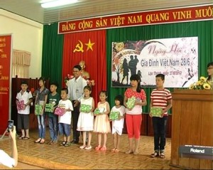 Huyện Lộc Ninh đã sôi nổi tổ chức các hoạt động thiết thực chào mừng kỷ niệm 13 năm ngày gia đình Việt Nam