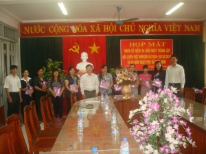 Công đoàn Văn phòng HĐND-UBND huyện Lộc Ninh phối hợp tổ chức Họp mặt kỷ niệm 84 năm ngày thành lập Hội Liên hiệp phụ nữ Việt Nam 201/10/1930 – 20/10/2014 và 04 năm Ngày Phụ nữ