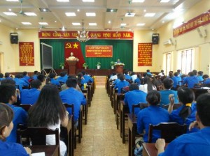 Lộc Ninh: Tập huấn công tác Đoàn năm 2015