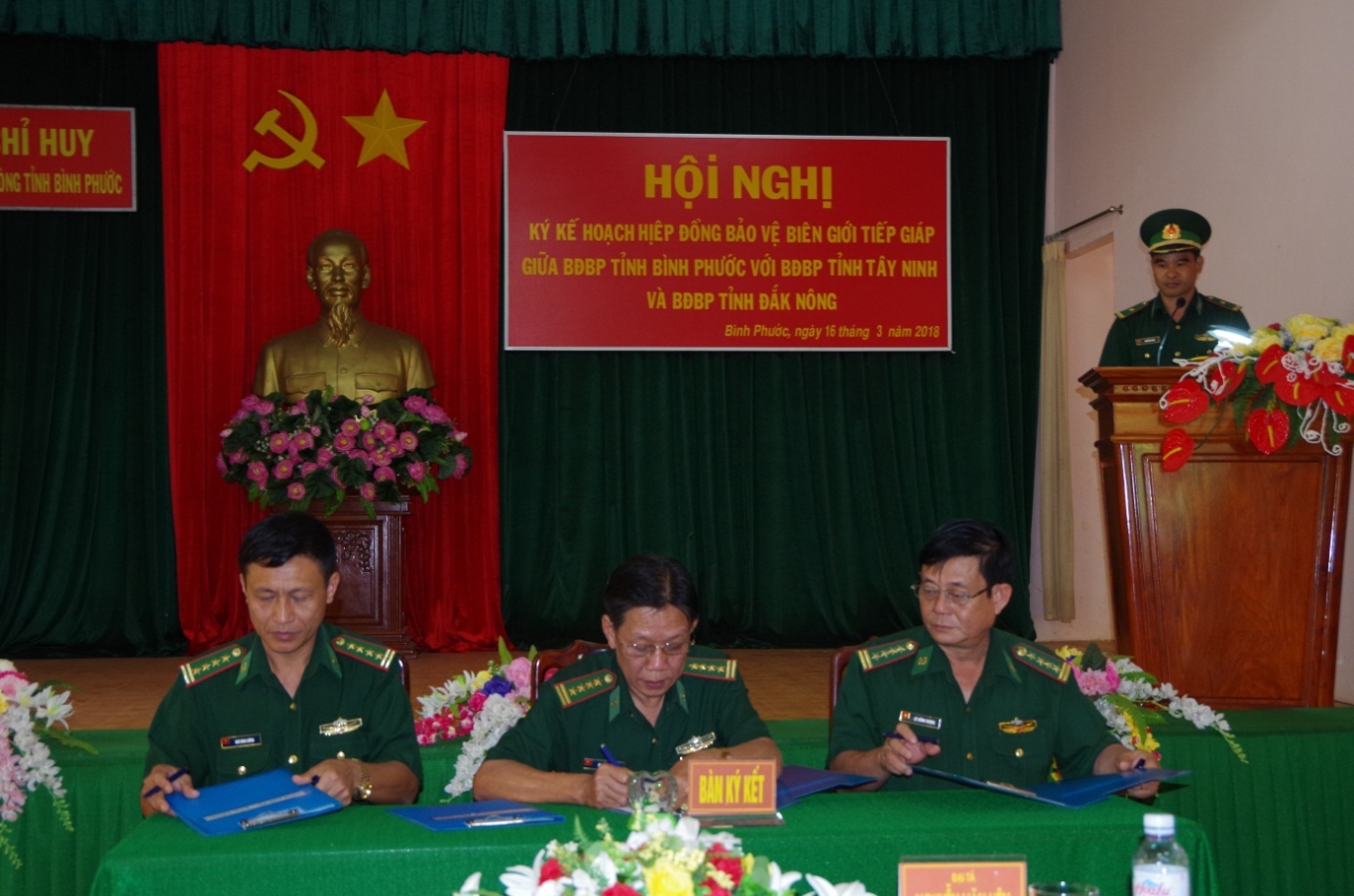 Lãnh đạo Bộ chỉ huy BĐBP 3 tỉnh Tây Ninh, Bình Phước, Đắk Nông ký kết hiệp đồng bảo vệ biên giới năm 2018